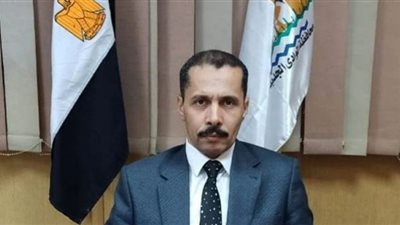 الكشف وصرف الدواء بالمجان لـ923 مواطنا في قافلة طبية بالوادي الجديد