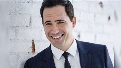 ظافر العابدين يترك عروس بيروت ويعود للقاهرة | تفاصيل