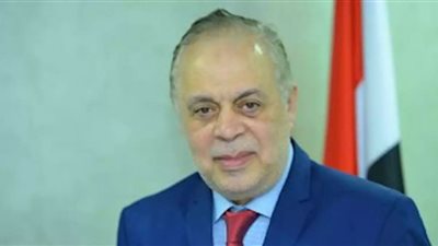 أشرف زكى : السيسي أول رئيس يهتم بالفن وتوجهاته تشمل جميع العاملين بالحقل الفني(فيديو)