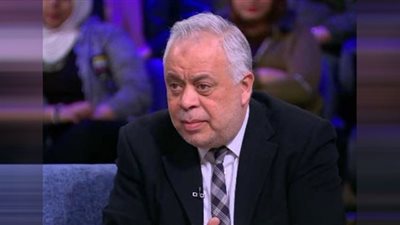 فيديو.. أشرف زكي: معظم الفنانين لا يخضعون للمظلة التأمينية التي تتيحها الدولة.. ونأمل في دعمهم