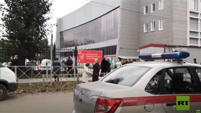 (فيديو) لقطات من داخل جامعة بيرم الروسية بعد إطلاق النار
