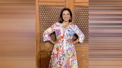 صورة.. حنان مطاوع تحصل على أفضل ممثلة في مهرجان الدراما العربية