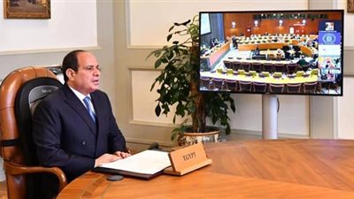 السيسي يعرب عن تطلع مصر إلى استضافة القمة العالمية لتغير المناخ 2022
