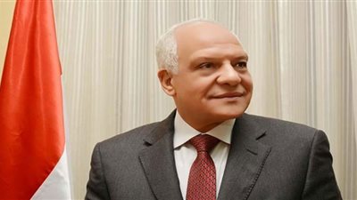 محافظ الجيزة يعتمد حركة مديرى ووكلاء الإدارات التعليمية