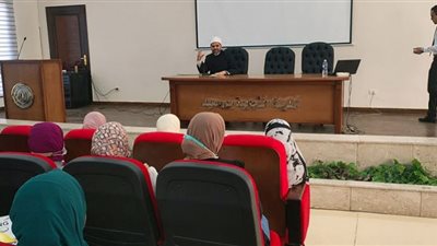 عضو الفتوى الإلكترونية: الزواج آية من أعظم آيات الله وميثاق غليظ يعسر نقضه