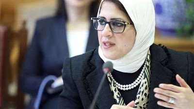 واتس آب الوفد.. وزيرة الصحة تستجيب لاستغاثة أسرة 