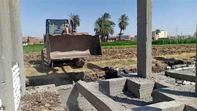 إزالة 13حالة تعدي على أراضي أملاك الدولة وري بأسيوط خلال يوم واحد ضمن الموجة الـ 18لازالة التعديات