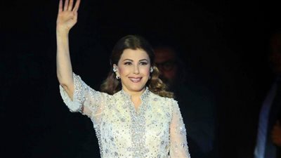ماجدة الرومي تفقد الوعي على مسرح مهرجان جرش| (فيديو)