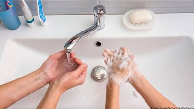 (إنفوجراف).. الأوقات الرئيسية لغسل اليدين في المدرسة للوقاية من كورونا