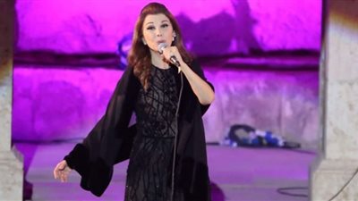 الفنانون يدعمون ماجدة الرومي : سلامة قلبك رح تبقي ملكة قلوبنا