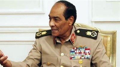 أسرة المشير طنطاوى تتلقى العزاء بمسقط رأسه بالنوبة