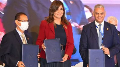 وزيرة الهجرة تكشف تفاصيل جديدة حول وثيقة التأمين الاختيارية للمصريين بالخارج