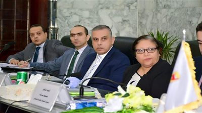 رئيس تجارية سوهاج: 5 لجان متخصصة لإدارة التنمية الاقتصادية الشاملة