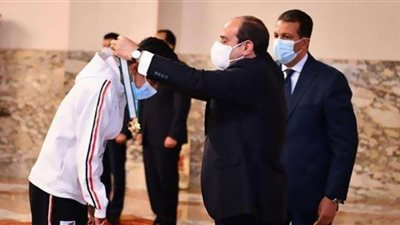 رئيس اللجنة البارالمبية: تكريم الرئيس السيسي لأبطال مصر شهادة تقدير واعتزاز (فيديو)