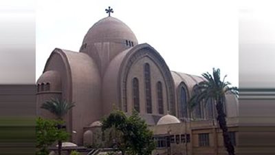 كنيسة الشهيد مارجرجس بسوهاج تحتفل بعشية عيد الصليب المجيد