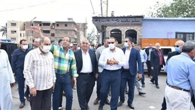 محافظ الشرقية يتفقد كوبري أبو طبل بمنيا القمح