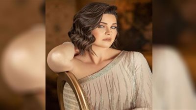 يسرا اللوزي تبدأ الانتقام من مخترق هاتفها| تفاصيل
