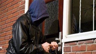 حبس المتهمين بسرقة شقة سكينة في مدينة نصر