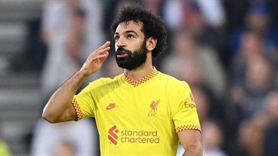 وكيل أعمال محمد صلاح يوجه رسالة لإدارة ليفربول بعد الـ100 هدف