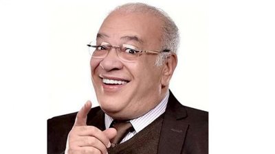 صلاح عبد الله يهنىء مي كساب على 