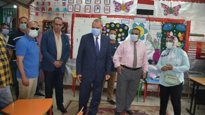 الهجان: إعفاء 2 من مديري المدارس بالخصوص وحي شرق شبرا الخيمة لتدني مستوى النظافة