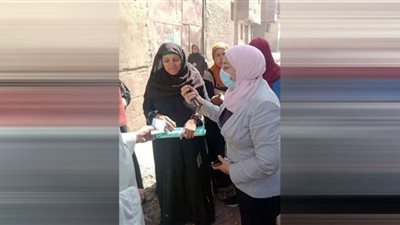 نائب محافظ القاهرة تتابع نقل وتسكين أهالي عزبة أبو قرن