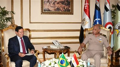 وزير الدفاع والإنتاج الحربى يلتقى نائب رئيس جمهورية البرازيل