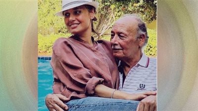 فيديو| الحجاب ملوش علاقة بربنا.. والد حلا شيحة يشعل فتنة بتصريحات ناريةعن ابنته