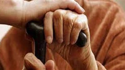تعرف على رحمة الرسول صلى الله عليه وسلم بالمسنين
