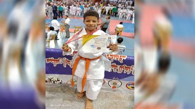 معاذ صبحى يفوز ببطولة الجمهورية التنشيطية للكاراتيه