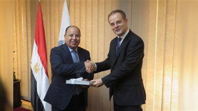 وزير المالية للسفير البريطانى: تشجيع القطاع الخاص لقيادة مسيرة التنمية فى مصر