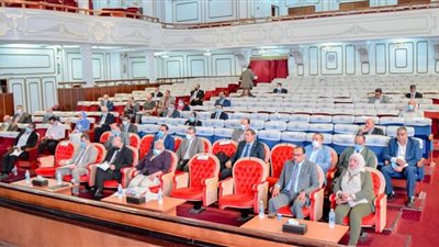 إنشاء مركز تدريب وإستشارات بكلية علوم الملاحة في بني سويف