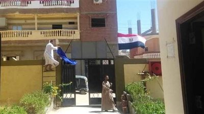 محافظ أسوان يشدد على المحليات التزام المحلات بمواعيد الغلق والفتح الجديدة