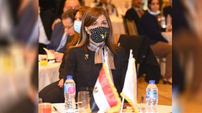 لتوضيح القضايا الرئيسية الهامة| وزيرة الهجرة تعلن تأسيسها مركز لتدريب الدارسين بالخارج