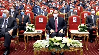 المواطنون يشاركون في يوم القضاء المصري عبر تويتر