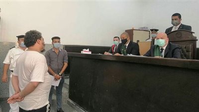 قاتل أسرته بالفيوم .. مش عايز محامي ولا تأجيل أنا عايز حكم دلوقتي