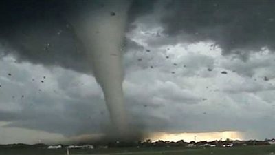 غرق وإنهيارات.. كل ما تريد معرفته عن إعصار شاهين