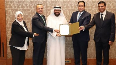 ختام فعاليات البرنامج التمكيني للأمناء العامين والمساعدين بالمجالس والبرلمانات العربية.. صور