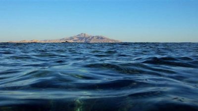 ميلاد جزيرة جديدة في المحيط الأطلسي بسبب الحمم البركانية