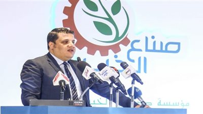 رئيس 