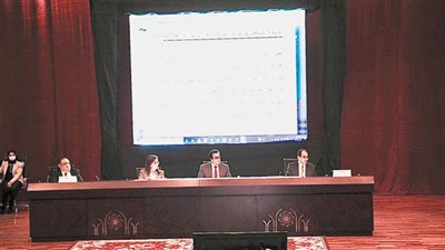 إعلان الجداول الدراسية وتكثيف حملات التطعيم للطلاب وأعضاء التدريس قبل بداية الدراسة