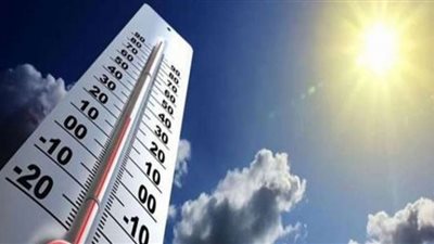 هل تتأثر حالة الطقس بإعصار شاهين؟ خبير أرصاد يجيب