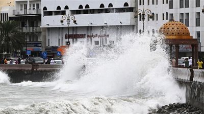 أبرز 10 صور لإعصار شاهين بسلطنة عمان