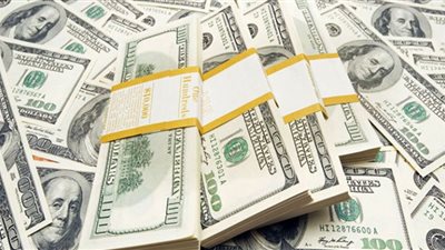 استقرار أسعار الدولار اليوم في البنوك