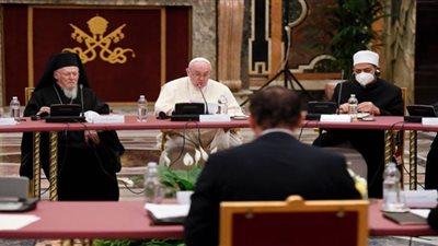 الإمام الأكبر يشارك في إطلاق ميثاق قادة الأديان بشأن التعليم من الفاتيكان