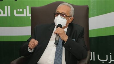 بهاء أبو شقة يوجه رسالة أبوية لشباب الوفد
