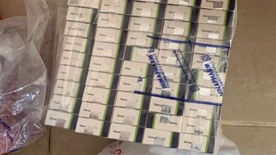 ضبط كميات كبيرة من الأدوية المخدرة ومجهولة المصدر داخل مخزن فى المحلة