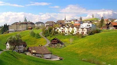 نيوزيلندا ترفع أسعار فائدة الإقراض للمرة الأولى في 7 سنوات