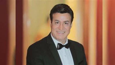 حلمي عبدالباقي يعود من جديد في ساقية الصاوي