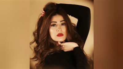 بفستان ربانزل وضفائر الحصان.. مروة عيد تفاجئ جمهورها